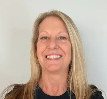 Christine Naegle headshot